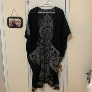 Black and White American Eagle Kimono (One Size)